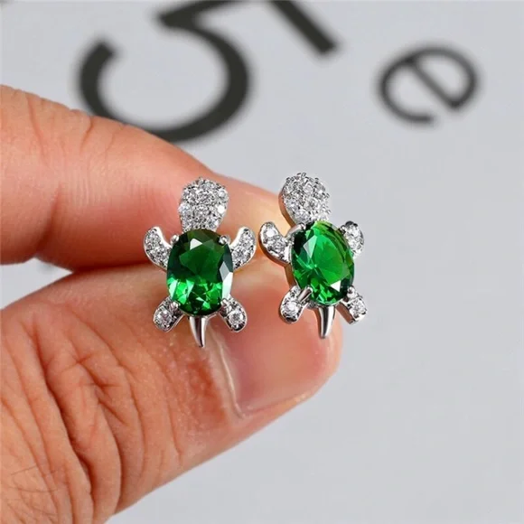 “Just Keep Swimming” Turtle Ocean/Beach Earrings - Picture 4 of 11